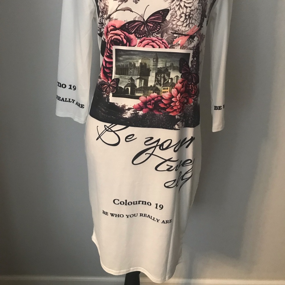 👣“Be who you really are” dress/coverup